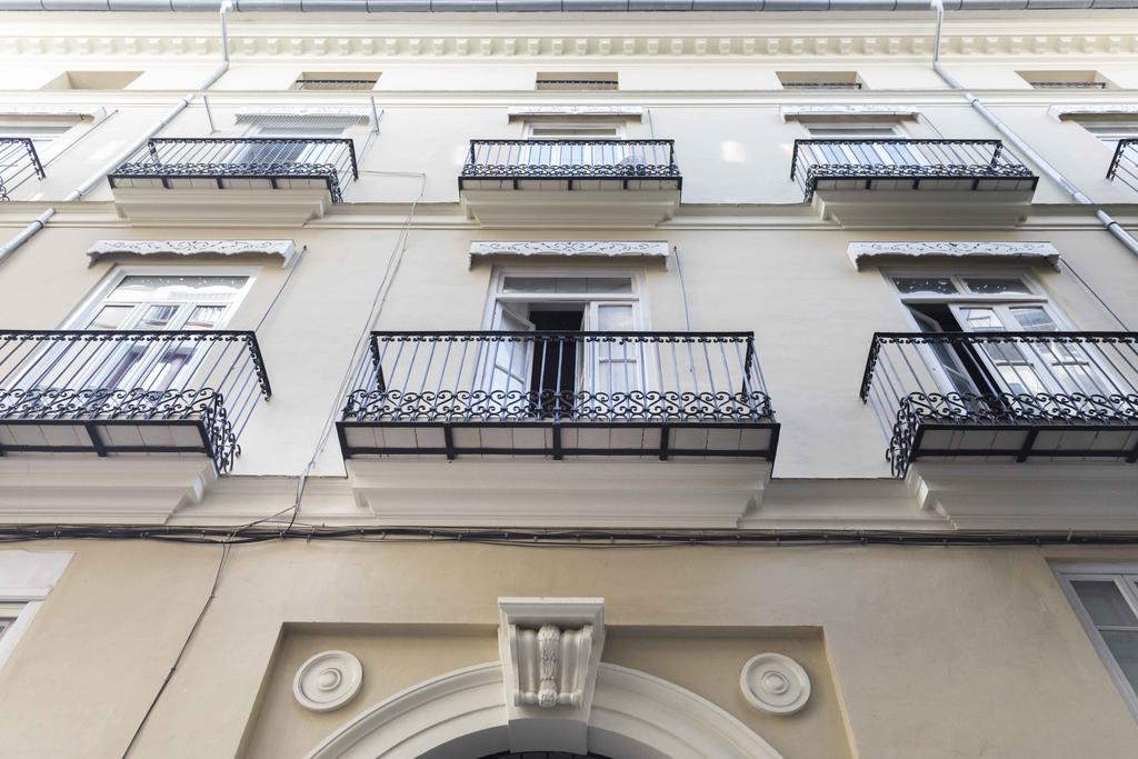 Total Valencia Vintage Apartment Ngoại thất bức ảnh